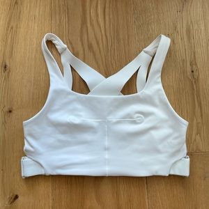 NWOT Lululemon Esker White Sports Bra
